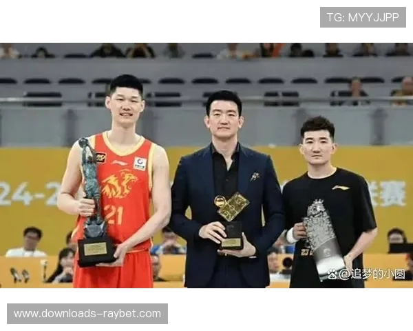 胡金秋孙铭徽黄金搭档，广厦国内双核驱动