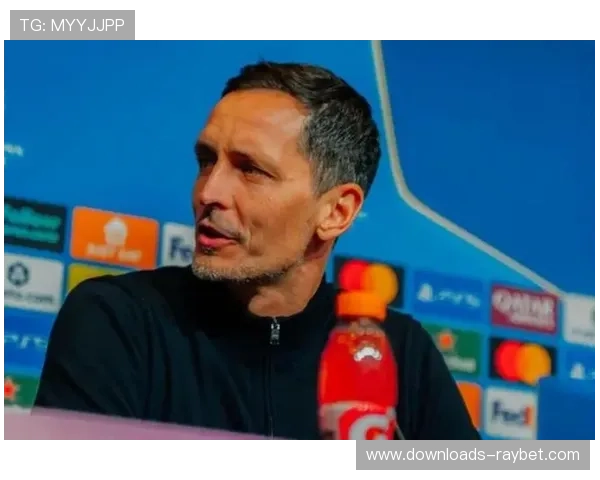 法兰克福新帅发布会坦言：接手球队是职业生涯最大挑战